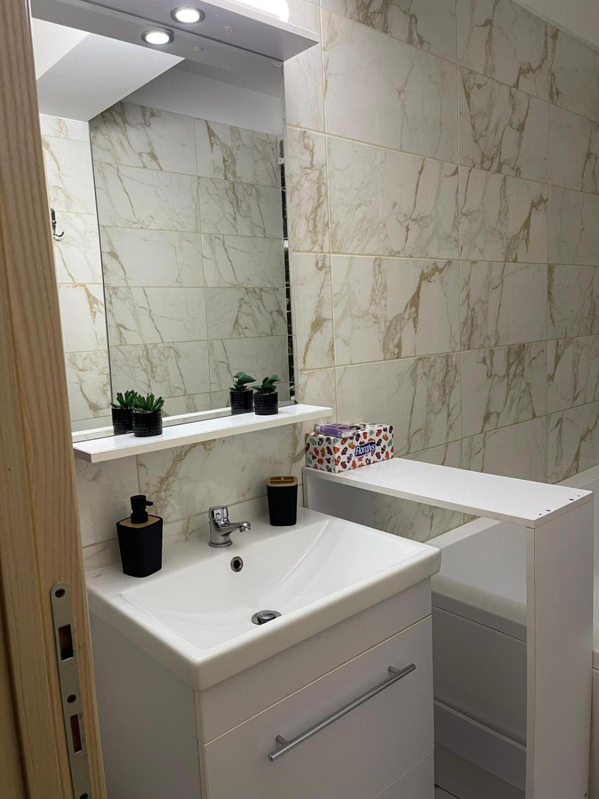 Urban Nest- Apartament Cu 2 Camere, Aproape De Iulius Mall Iasi Exteriér fotografie